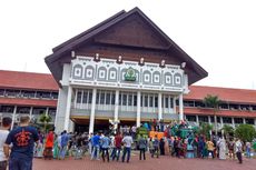 Mantan Panglima GAM dan Eks Kadensus 88 Demo Desak KPK Bebaskan Gubernur Aceh