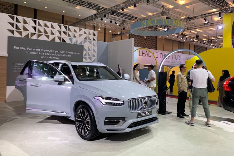 Ilustrasi booth Volvo di GIIAS 2024