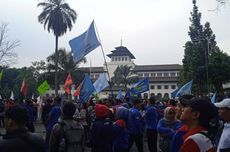 Suarakan 3 Tuntutan, Buruh Se-Jabar Demo di Gedung Sate Bandung