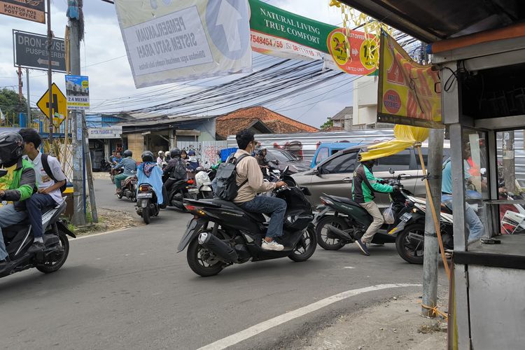 Uji Coba One Way di Pondok Cabe, Warga: Alhamdulillah Enggak Begitu Macet