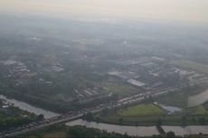 Pantauan Udara Pagi Ini, Ruas Tol Jakarta-Cikampek Km 57 Ramai Lancar