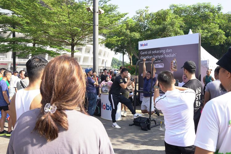 Peserta Workout Challenge bersama Mobil?