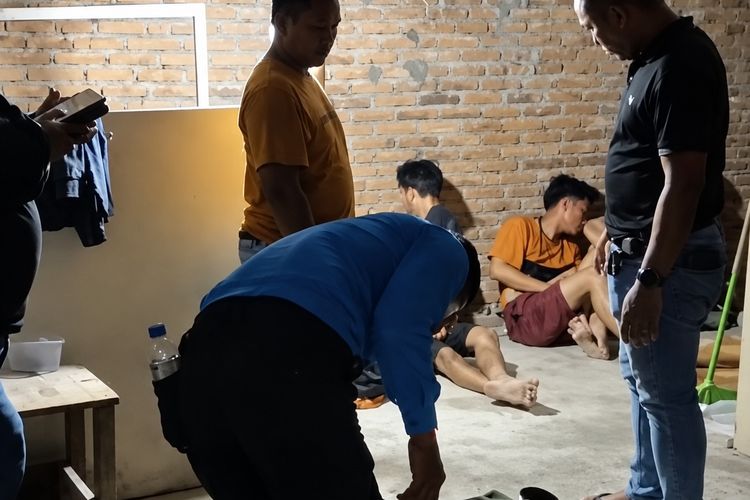 Modus Kenalan via Aplikasi Kencan, 5 Pemuda Deli Serdang Rampok Korban Pakai Senapan