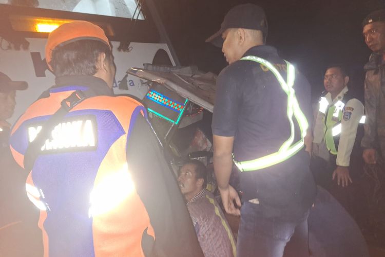Seorang tukang becak tewas ditabrak kereta api di Jalan Paya Bakung, Kecamatan Sunggal, Kabupaten Deli Serdang pada Minggu (30/6/2024).