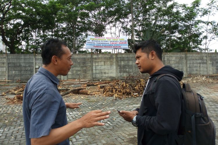 Warga Kelurahan Bandarjo, Kecamatan Ungaran Barat menolak kehadiran bengkel cat dan body repair milik PT Mandalatama Armada Motor (Honda) di Jalan Gatot Subroto Ungaran, Kabupaten Semarang.