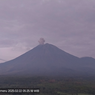 Gunung Semeru Meletus 2 Kali Pagi Ini, Letusan Asap Capai 900 Meter