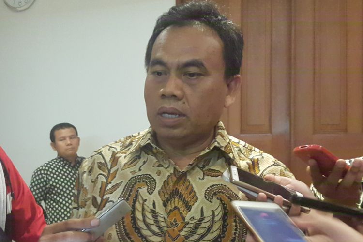 Sekretaris Daerah DKI Jakarta Saefullah di Balai Kota DKI Jakarta, Jalan Medan Merdeka Selatan, Jumat (4/8/2017).