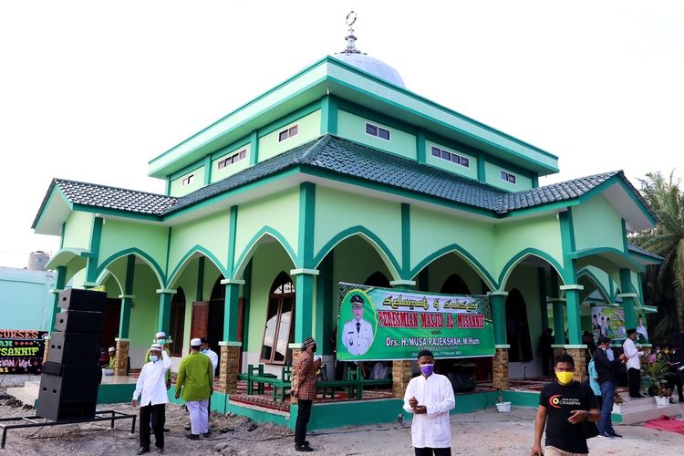 Masjid Al-Musannif di Desa Asamjawa, Kecamatan Torgamba, Kabupaten Labuhanbatu Selatan