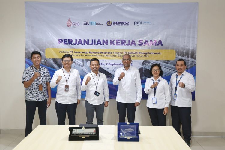 Perjanjian Jual Beli Gas (PJBG) antara PT Gagas Energi Indonesia (Gagas) dan PT Jasamarga Related Business (JMRB) di Kantor Pusat JMRB, Jakarta, Rabu (7/9/2022).
