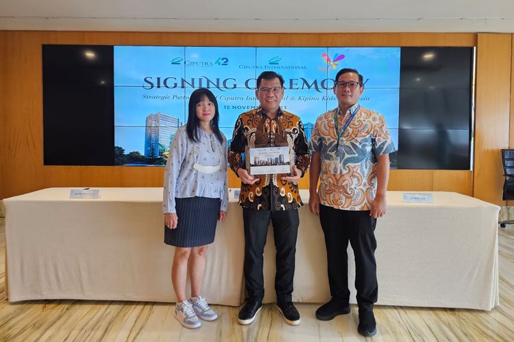 Signing Ceremony Strategic Partners antara Ciputra International dan Yayasan Akademi Anak Indonesia (YAAI) yang menaungi Kipina Kids Indonesia, pada Rabu (15/11/2023).