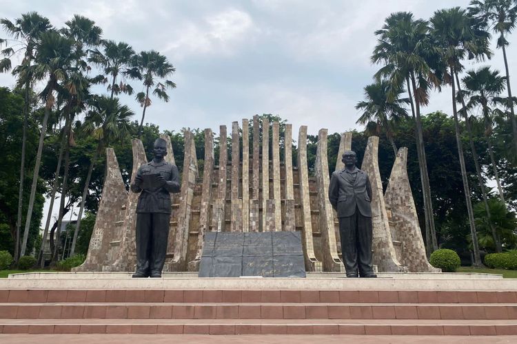 Monumen Pahlawan Proklamator Soekarno-Hatta, salah satu tempat bersejarah di Jakarta Pusat yang bisa dikunjungi.