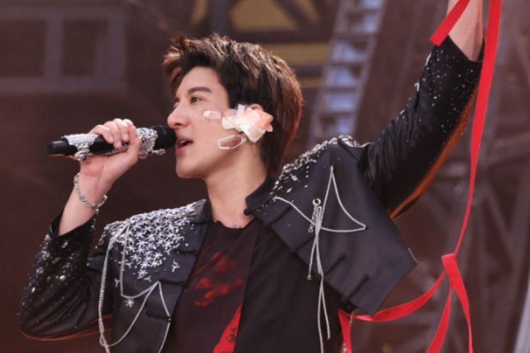 Tersandung dan Jatuh di Panggung, Wajah Wang Leehom Dapat 39 Jahitan
