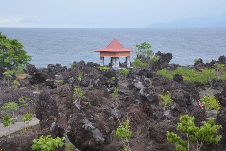 Tempat wisata Batu Angus, satu dari sekian tempat wisata yang menjadi andalan Ternate, Maluku Utara