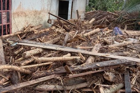 Banjir Bandang di Padang Lawas, Banyak yang Terancam Kehilangan Tempat Tinggal