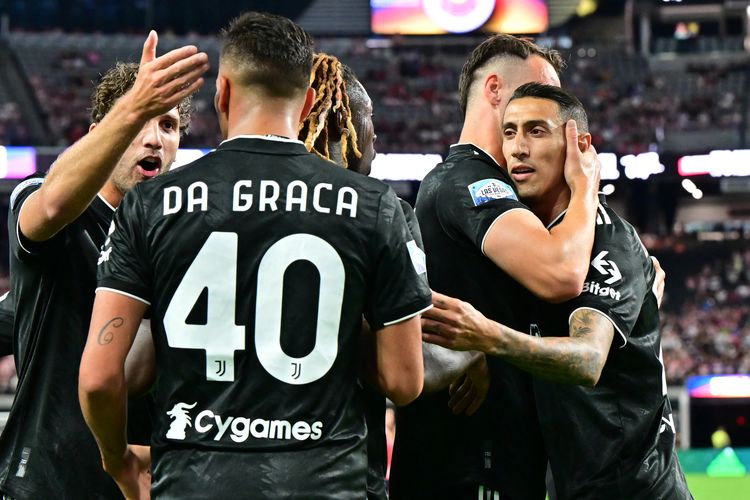 Juventus vs Guadalajara: Para pemain Juventus merayakan gol Marco Da Graca saat melawan Chivas de Guadalajara di Las Vegas, Nevada pada 22 Juli 2022 pada pertandingan pramusim di Stadion Allegiant.