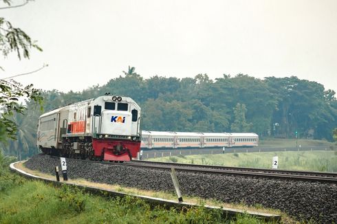 3,5 Juta Orang Naik Kereta Api Selama Libur Akhir Tahun 2023