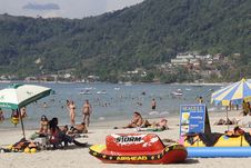 Menikmati Sore di Pantai Patong Phuket