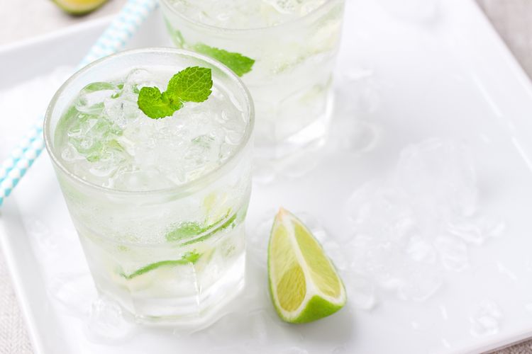 Benarkah Sparkling Water Bisa Membantu Menurunkan Berat Badan? Ini Kata Studi