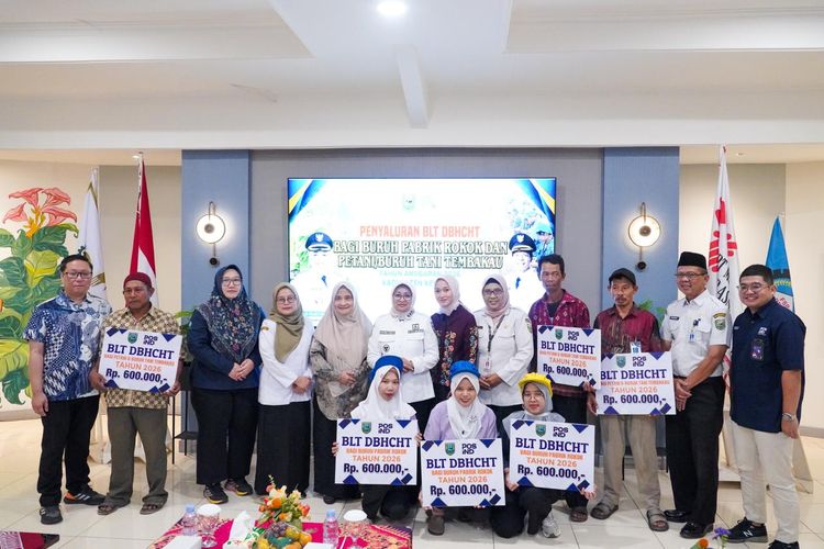 4.546 Buruh dan Petani Tembakau Kebumen Terima BLT Rp 600.000 dari DBHCHT