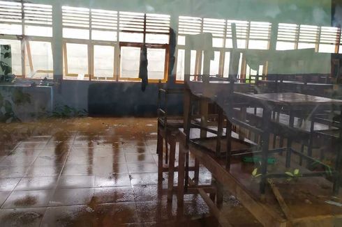 Sekolah di Makassar Ini Jadi Langganan Banjir Setiap Musim Hujan, Buku Basah, Siswa Diliburkan