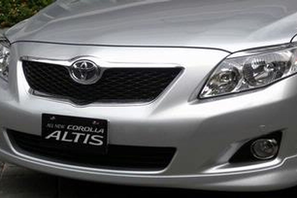 Toyota Luncurkan Corolla Altis Baru Di IIMS