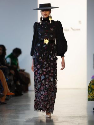 brand busana milik Trisha Chas, Zeta Privé tampil di  New York Fashion Week 2023  