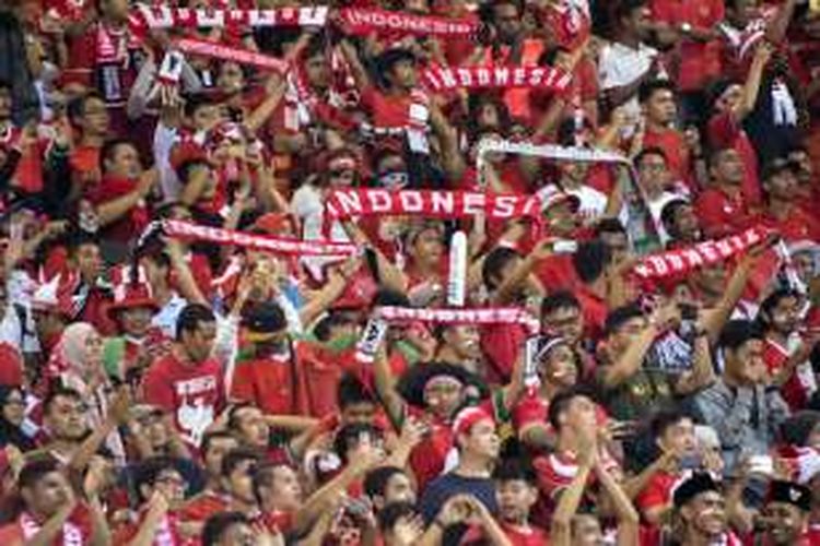 Superter Indonesia saat final Piala AFF 2016 di Stadion Pakansari, Bogor, Rabu (14.12.2016). Indonesia meraih kemenangan 2-1 atas Thailand. AFP PHOTO / BAY ISMOYO