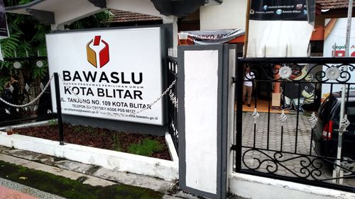 Bawaslu Blitar Terima Laporan Dugaan Politik Uang Saat Masa Tenang Pilkada