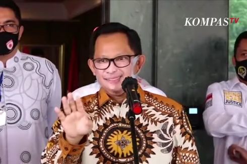 Kemendagri Beri Penghargaan ke 84 Pemda Pemenang Lomba New Normal