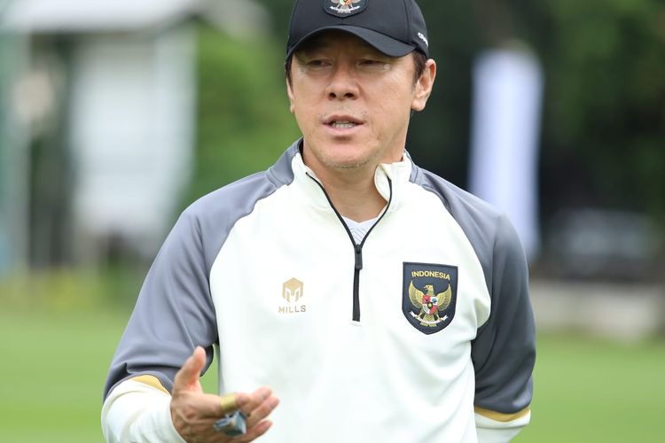 Pelatih timnas Indonesia, Shin Tae-yong, saat melatih timnas U20 Indonesia. Terkini, Shin Tae-yong akan mendampingi timnas Indonesia dalam laga FIFA Matchday kontra Burundi, Selasa (28/3/2023). Terkini, Shin Tae-yong akan memimpin timnas Indonesia pada laga uji coba FIFA Matchday kontra Argentina di Jakarta, 19 Juni 2023 mendatang.