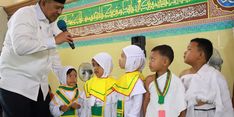 Peragaan Manasik Haji Santri Digelar Pertama Kali di Siak, Bupati Alfedri Berikan Apresiasi 