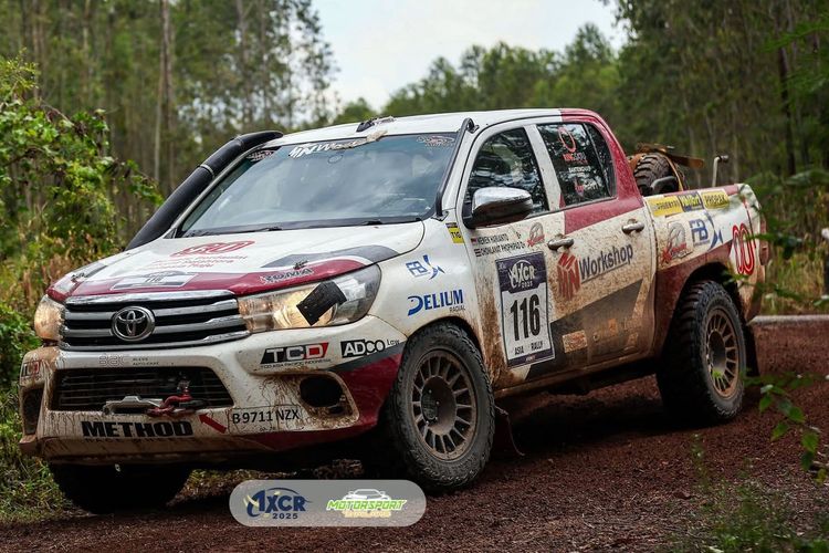 Memen Harianto, pereli Indonesia menang di Asia Cross Country Rally (AXCR) 2025 di Thailand