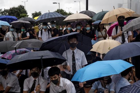 Ribuan Siswa Hong Kong Boikot Hari Pertama Sekolah dalam Aksi Protes