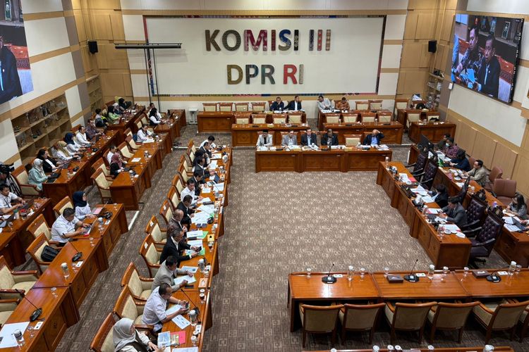 MA Ajukan Tambahan Anggaran Rp 10,3 Triliun ke DPR, Termasuk untuk Bangun Rumah Dinas Hakim