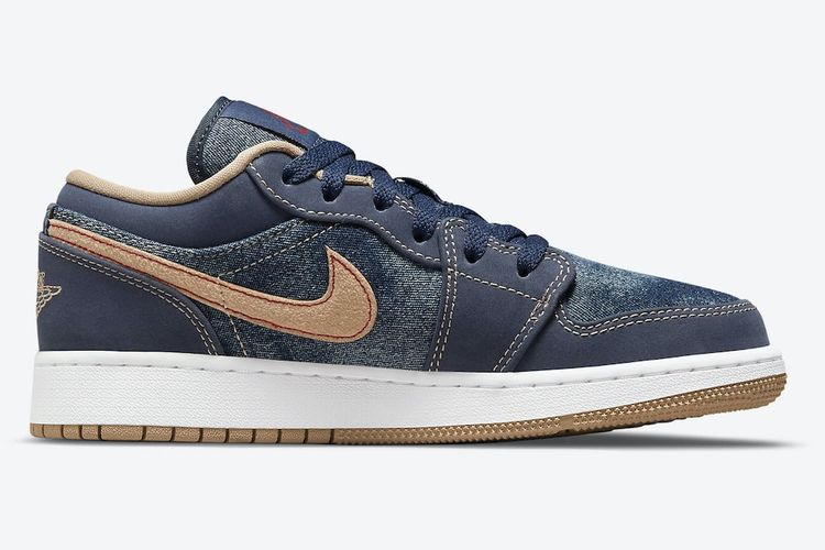 Air Jordan 1 Denim low