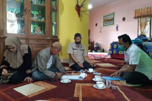 Ahli Waris Korban Tewas Kecelakaan Maut di Solok Sumbar Terima Santunan Rp 50 Juta