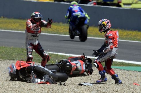 Dituding Penyebab Insiden MotoGP Spanyol, Lorenzo Menyesal