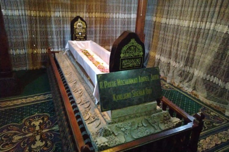 Makam Sunan Giri di Desa Giri, Kecamatan Kebomas, Kabupaten Gresik.