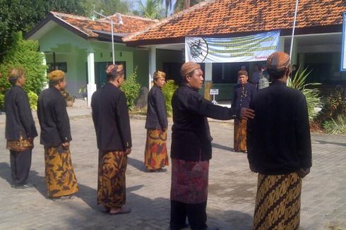 Pakai Bahasa Madura, Apel PNS Sumenep Jadi Penuh Tawa