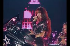 Turun dari Motor, Lisa BLACKPINK Buka Victoria's Secret Fashion Show