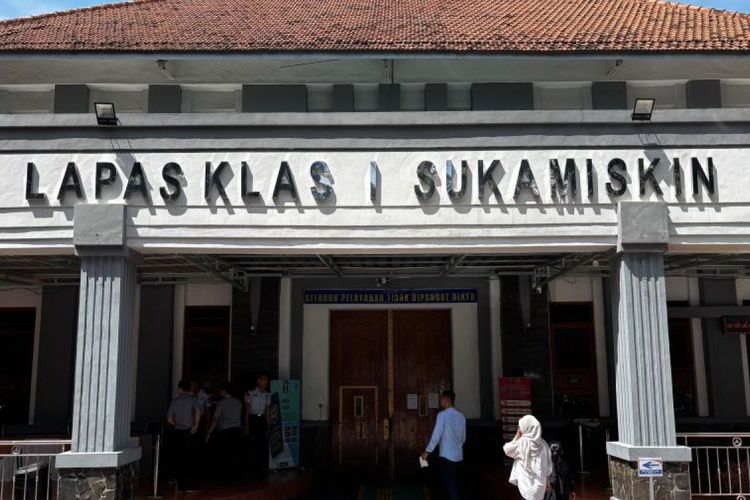 Lapas Sukamiskin Bandung Bersih-bersih Fasilitas, AC hingga Wood Panel Dicopot