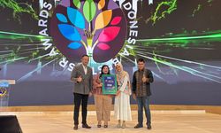 Peduli Kesehatan Masyarakat, Viva Apotek Raih Penghargaan CSR Terbaik 2025