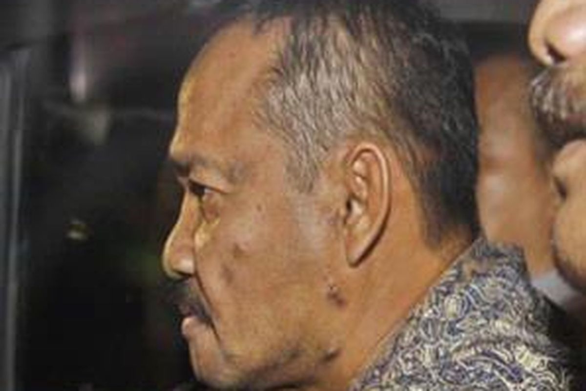 Anggota Dewan DPR RI Komisi 5, Abdul Hadi Djamal usai menjalani pemeriksaan di Gedung Komisi Pemberantasan Korupsi (KPK), Jakarta Selatan, Rabu (4/3) lalu.