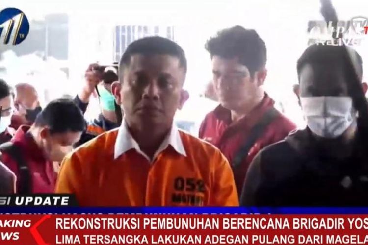 Tersangka kasus dugaan pembunuhan berencana Brigadir J, Irjen Ferdy Sambo, hadir dalam rekonstruksi pembunuhan di Duren Tiga, Jakarta Selatan, Selasa (30/8/2022).