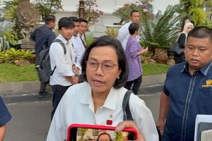 Gaji Guru dan Dosen Kecil, Sri Mulyani: Perlukah Masyarakat Berpartisipasi?