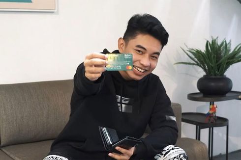 Youtuber Fiki Naki Ceritakan Nyamannya Perjalanan ke Luar Negeri Ditemani BNI Emerald