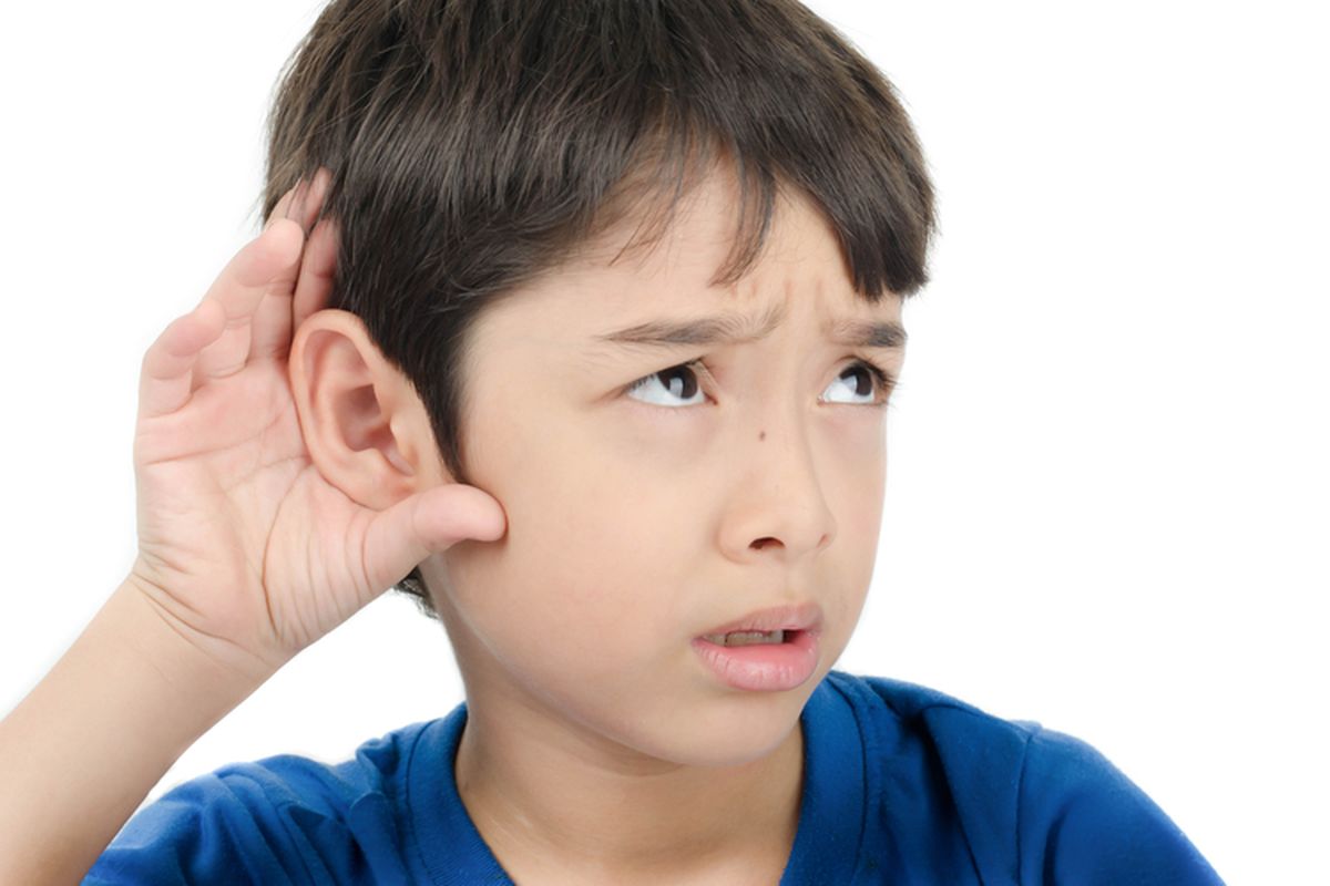 Ilustrasi anak dengan gangguan pendengaran