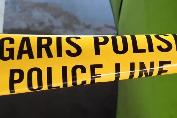 Ilustrasi garis polisi. Kajari Kediri meletuskan tembakan peringatan setelah dihadang pengendara motor di Jalan Imam Bonjol, Kediri pada Senin (23/12/2024)