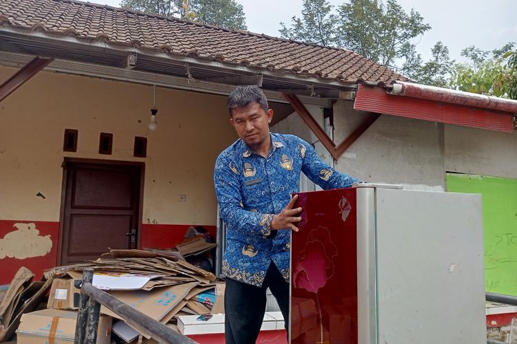 Kisah Pasar Sodaqoh di Pekalongan, Rongsokan Bisa Tambah Gaji Guru hingga Bangun Sekolah