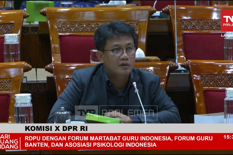 Revisi UU Sisdiknas, Bonnie Triyana: 1.000 Persen Guru Harus Sejahtera, Upahnya Harus Layak